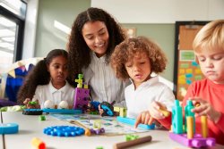 Child-teacher bond in early years might have lasting impact