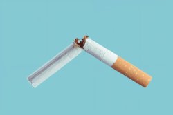 Surgeon general: U.S. smoking rates continue to fall, but not for everyone