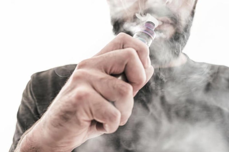 Even when e-cigarettes are nicotine-free, they have an immediate effect on blood vessels, a new study shows. Photo by Adobe Stock/HealthDay News